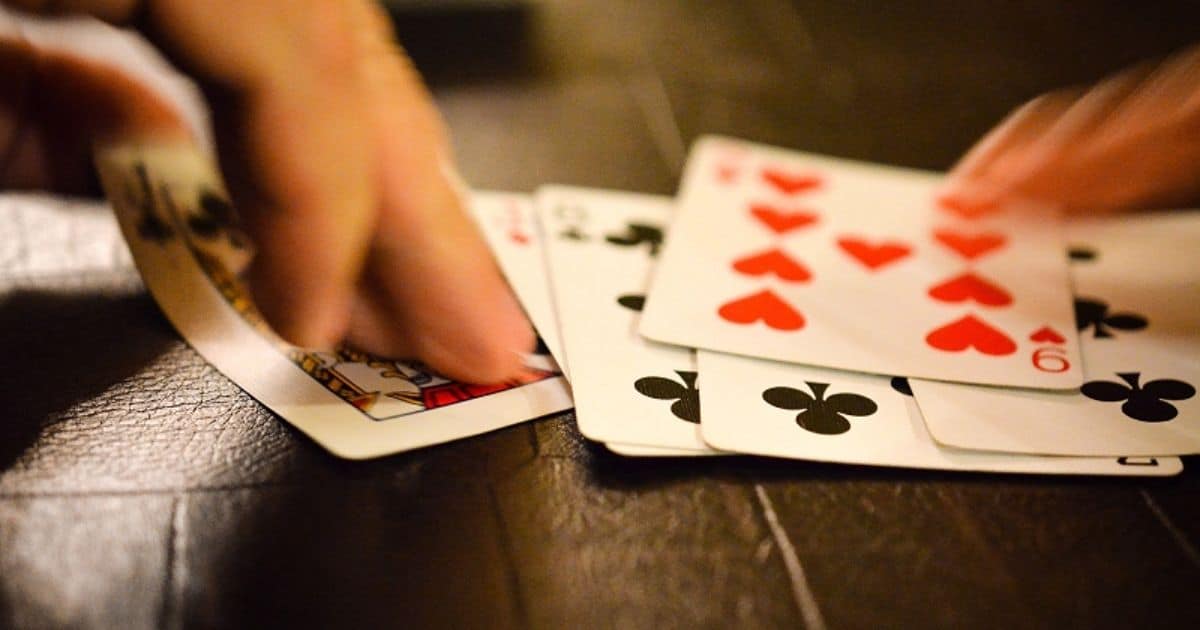 Tính năng đặc sắc của game bài b52 tại Kubet